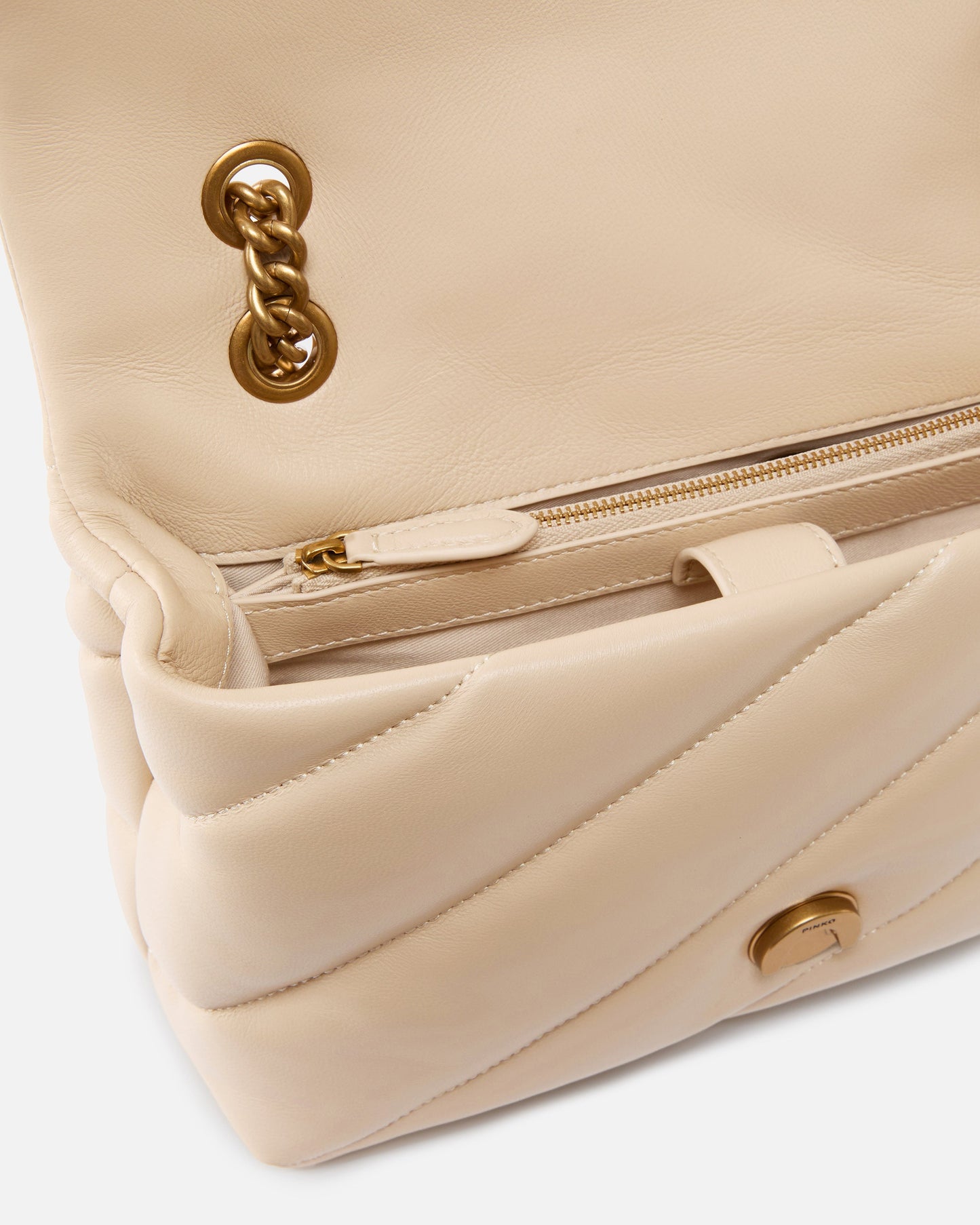 Medium shoulder bag Love Bag Puff Maxi Quilt