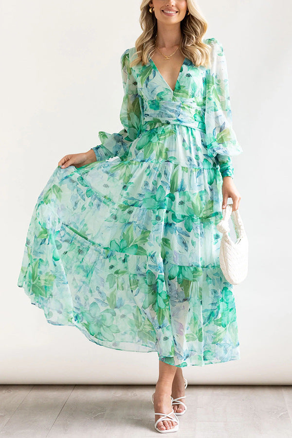 Painted Inspiration Blumen-Maxikleid mit Ballonärmeln