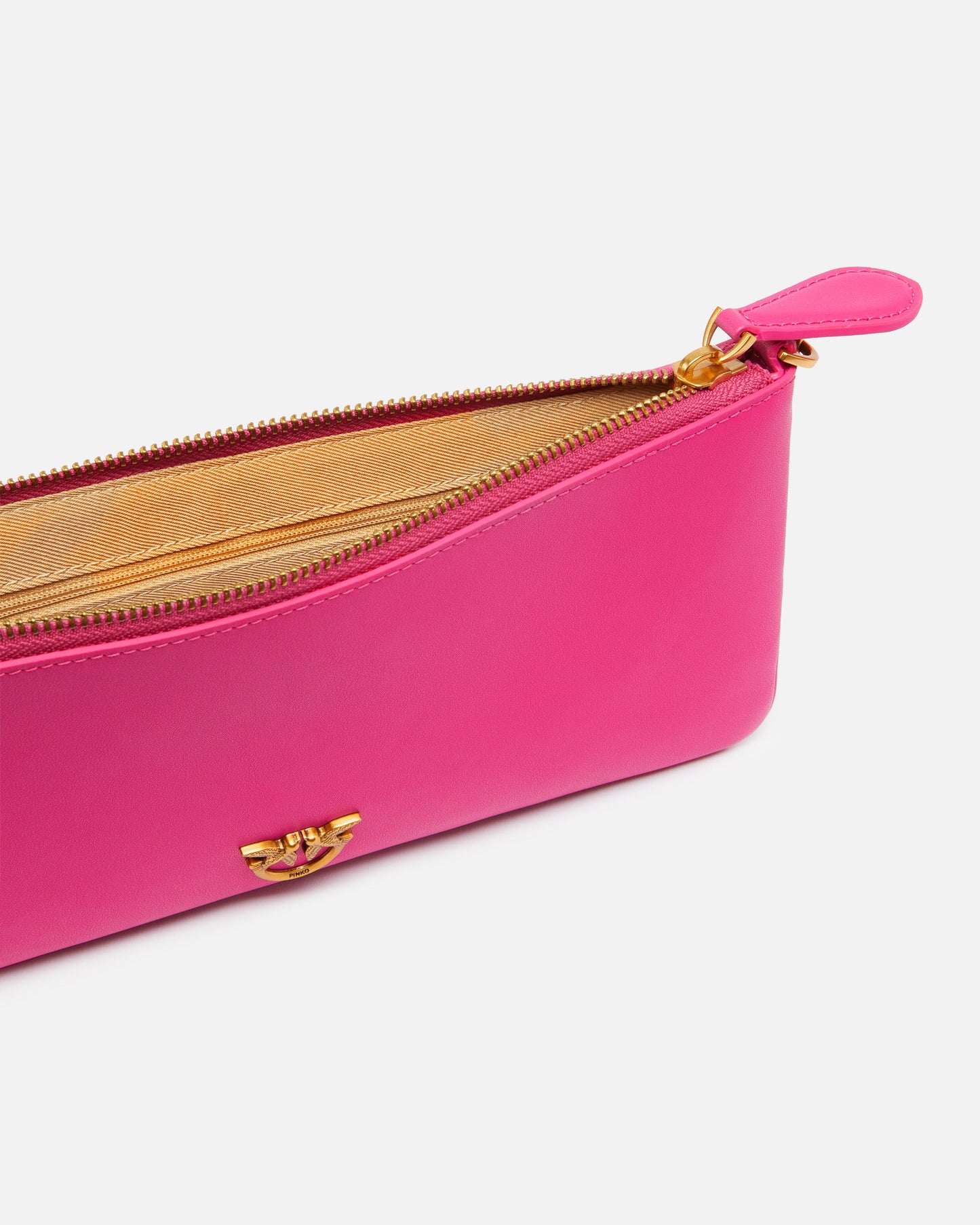 Horizontal Flat Bag in leather