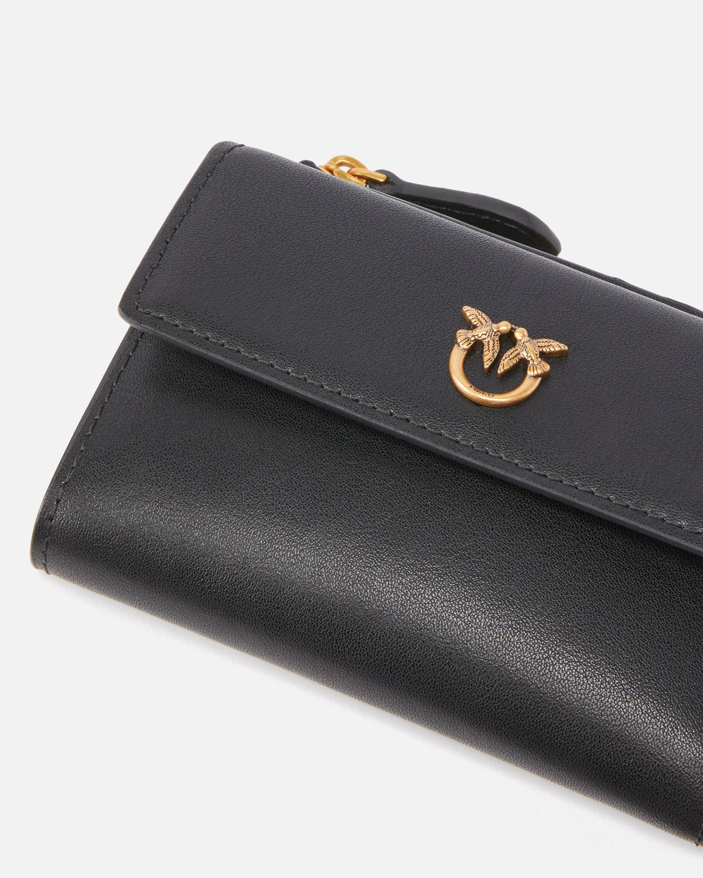 Compact small wallet in smooth leather with logo