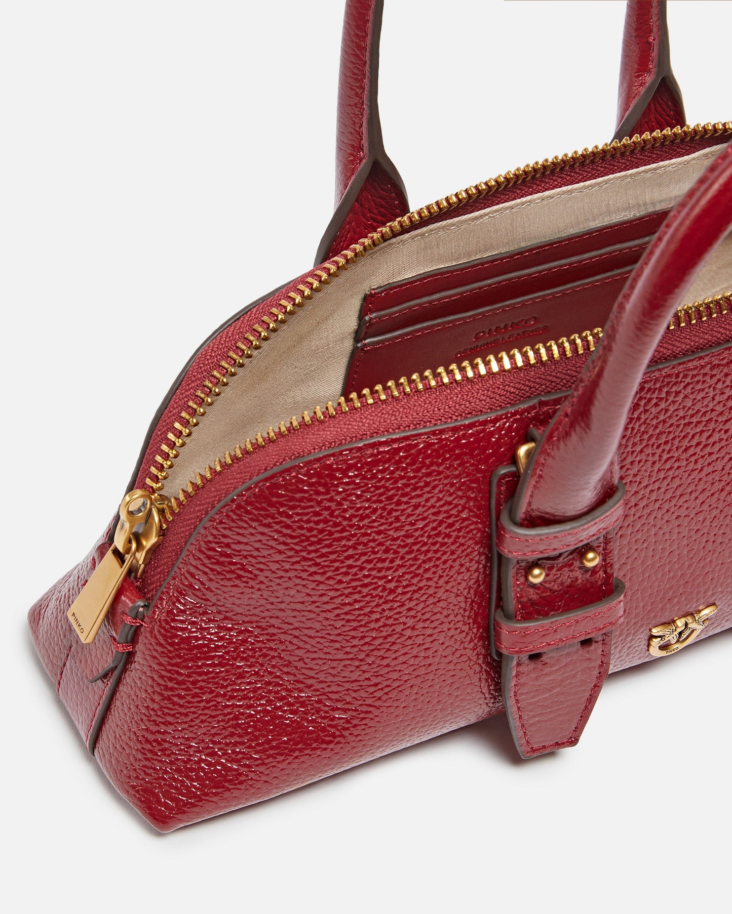 Escape Bag Horizontal small handbag in tumbled leather