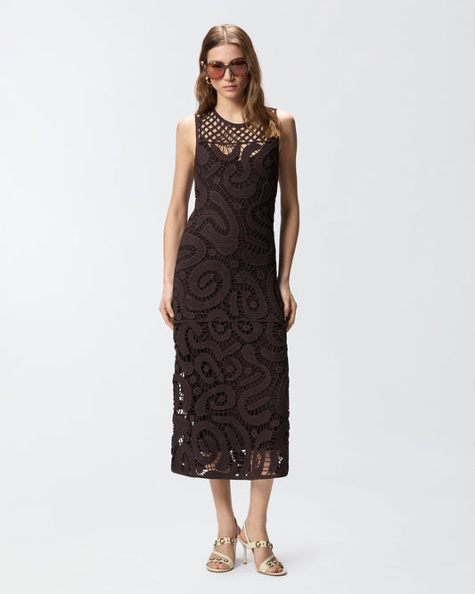 Sleeveless midi dress in geometric crochet