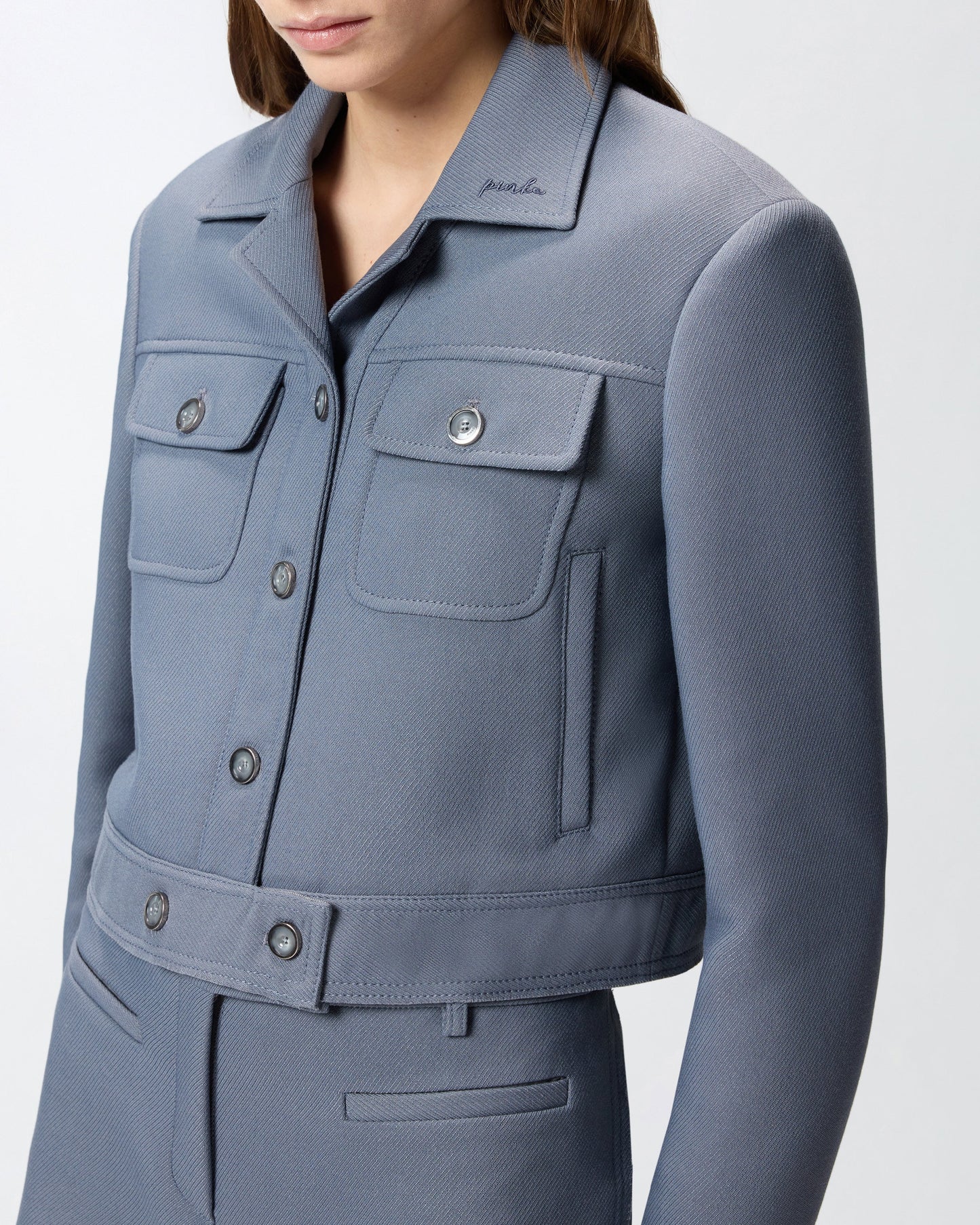 Cropped jacket with topstitching