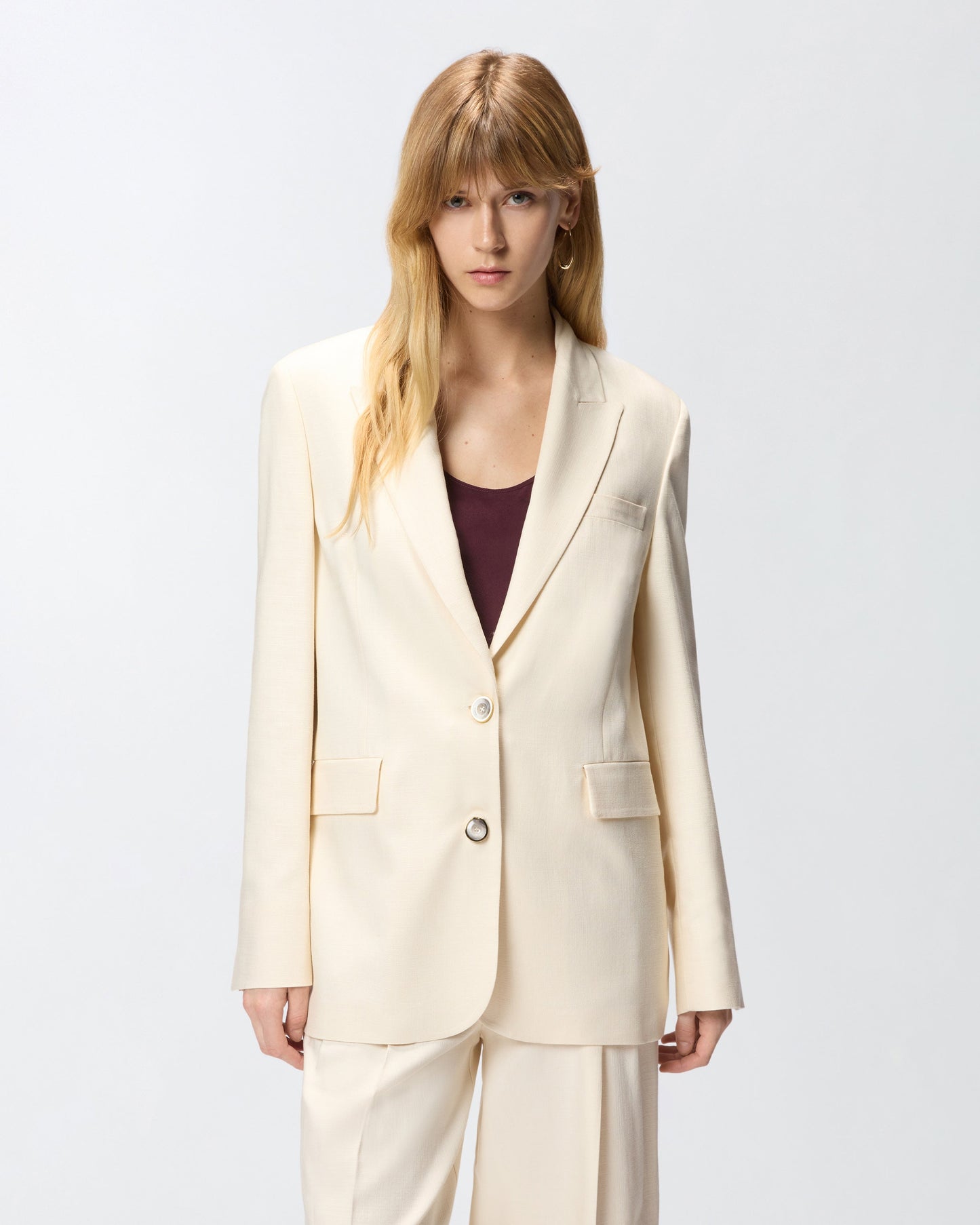 Single-breasted jacket with a rustic effect
