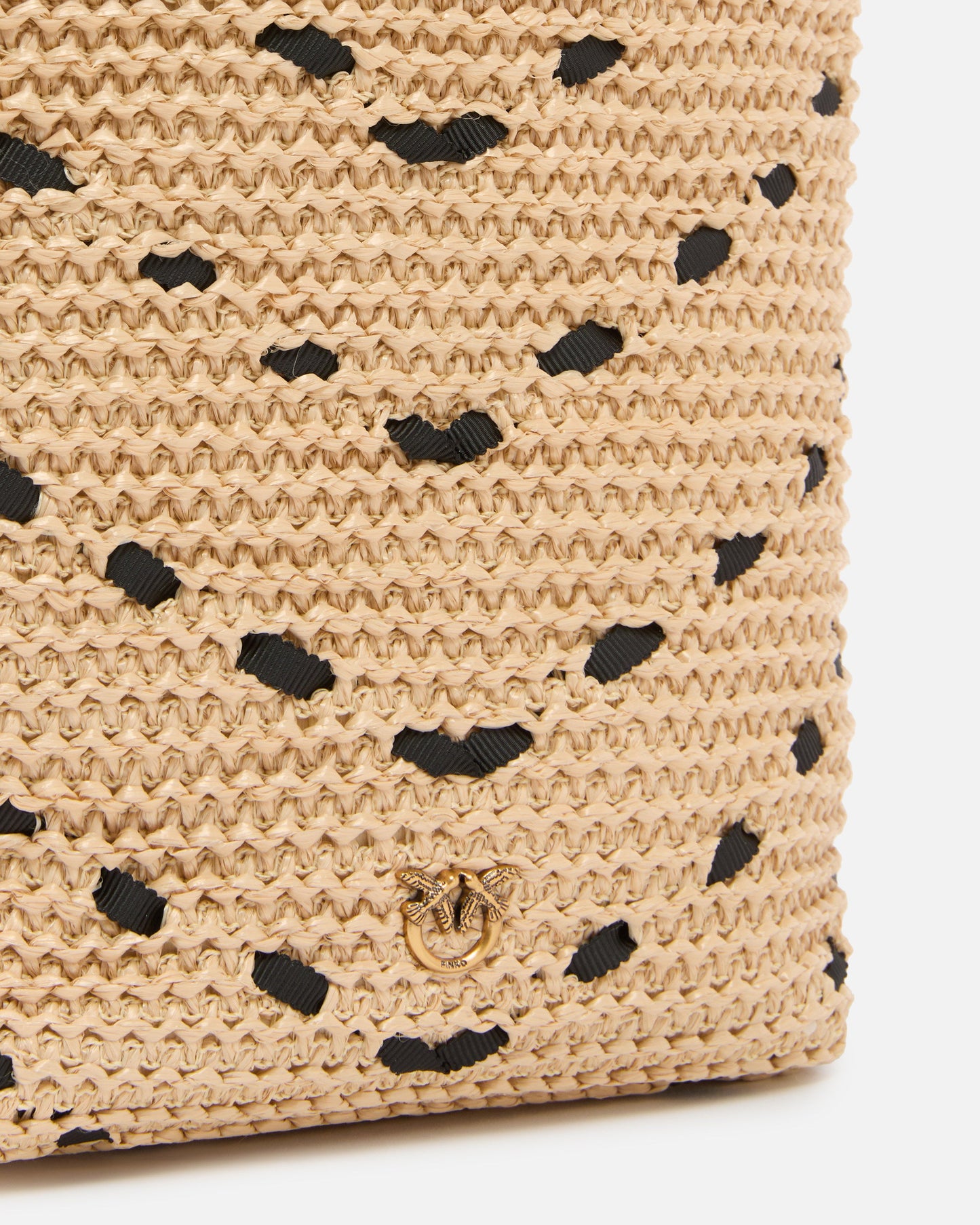 Bucket Mini crossbody bag in raffia with chevron motif