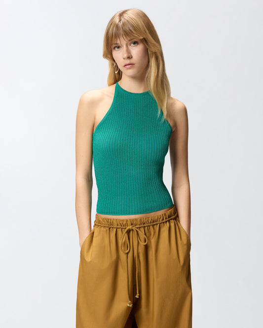 Off-the-shoulder top with neck fastening