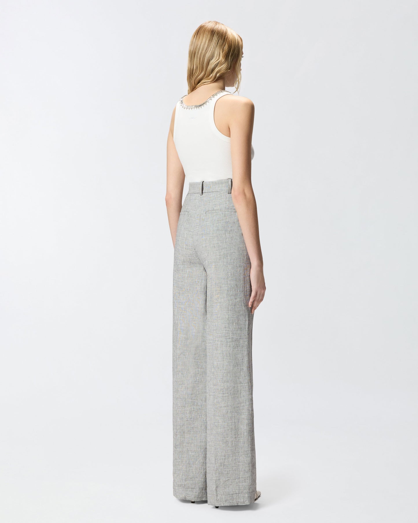 Ribbed top with bejewelled embellishment