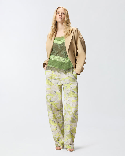 Camouflage balloon-fit trousers