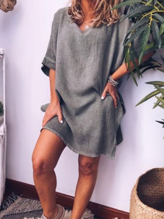 Damen Freizeitkleid aus Baumwolle und Leinen mit Schlitz